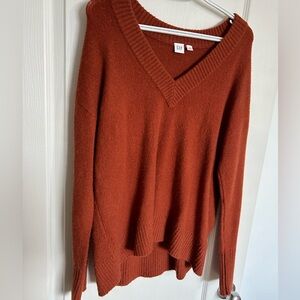 Gap size M knit sweater